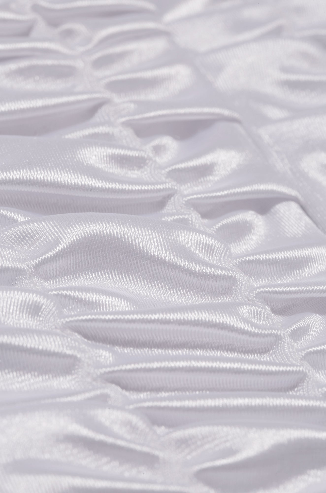 Deya Ruched Satin Gloves - White